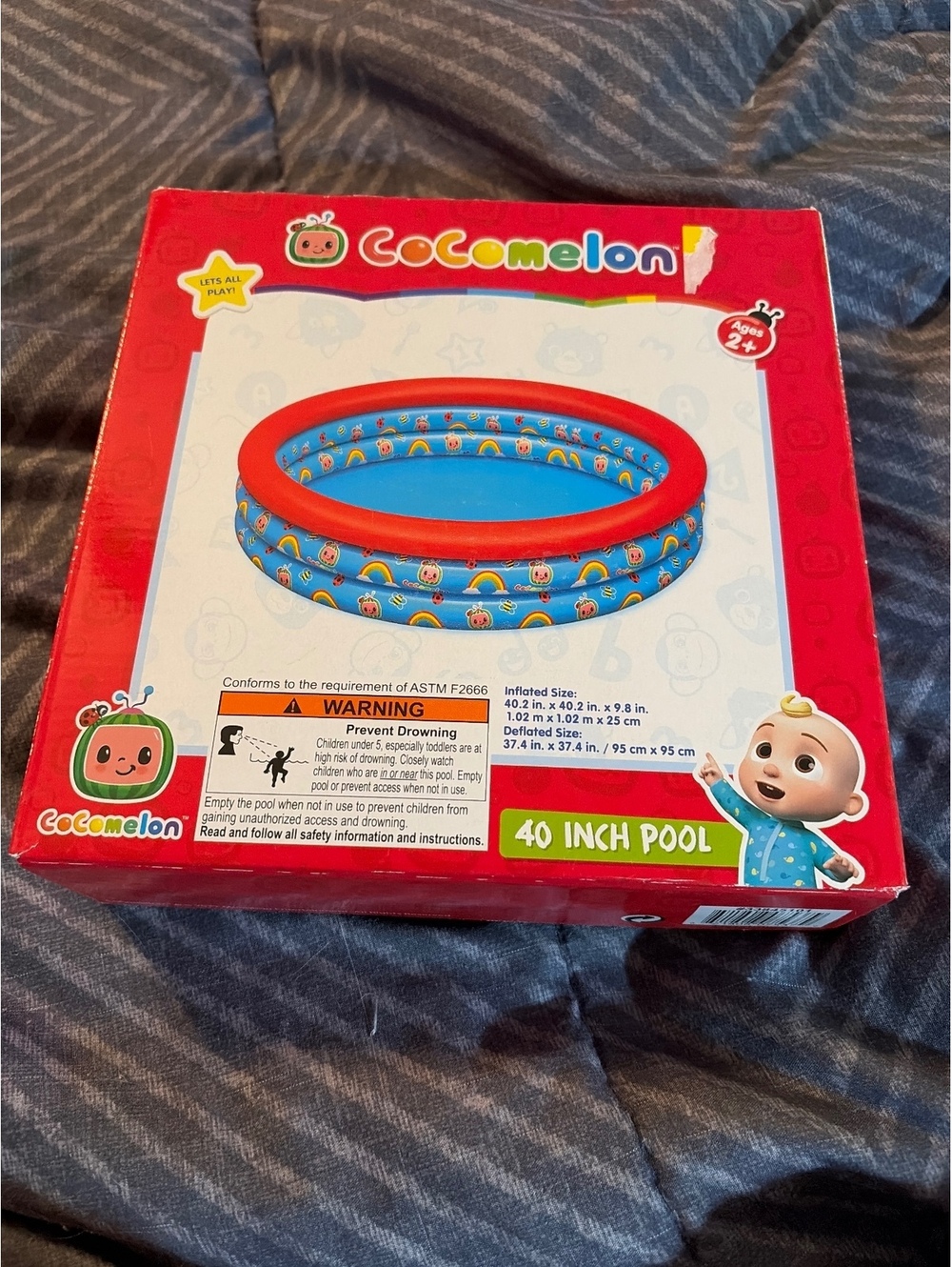CoComelon 40 Inch Inflatable Kids Pool with 3 Rings